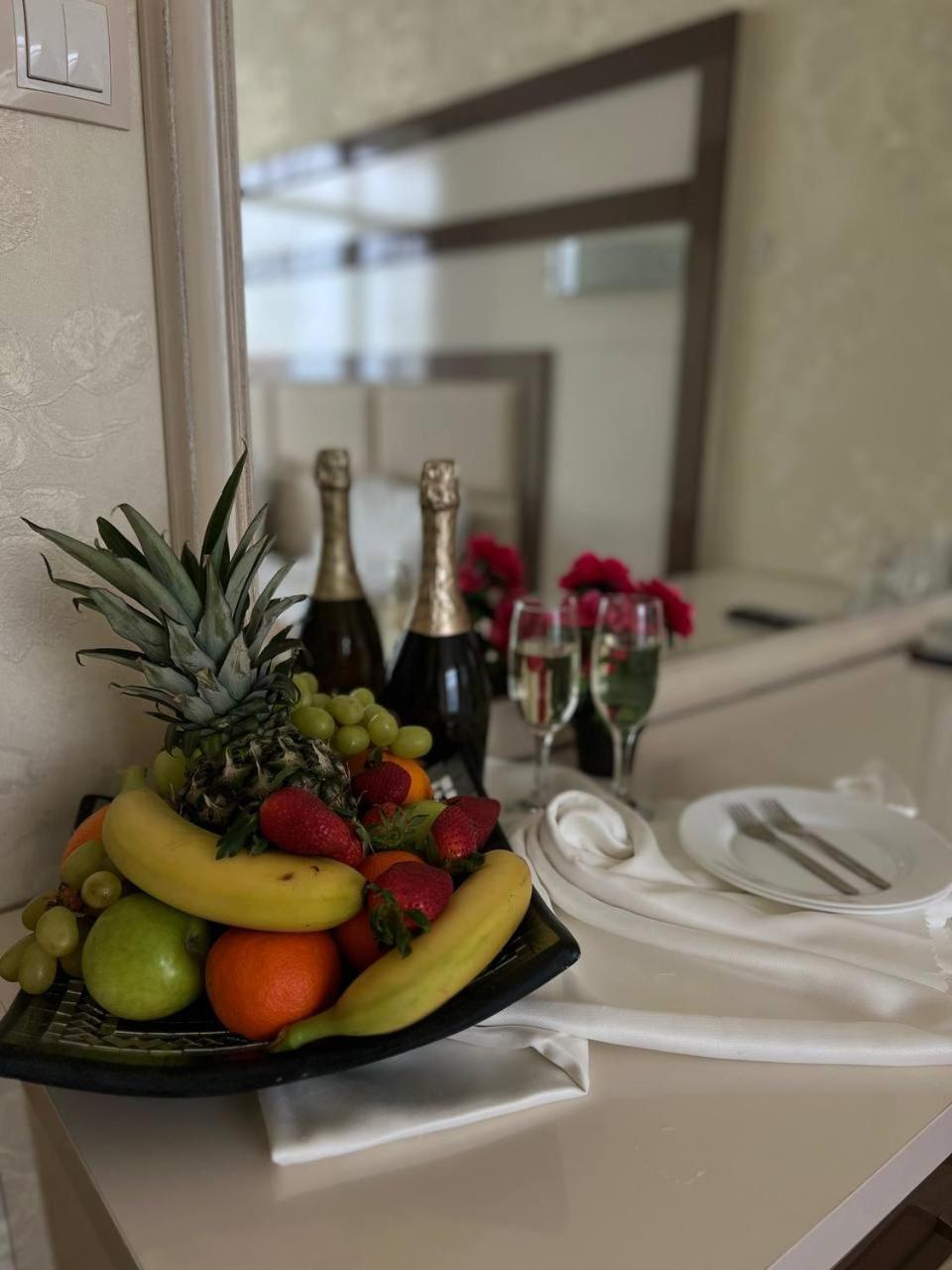 Family Hotel Gallery Sunny Beach Esterno foto