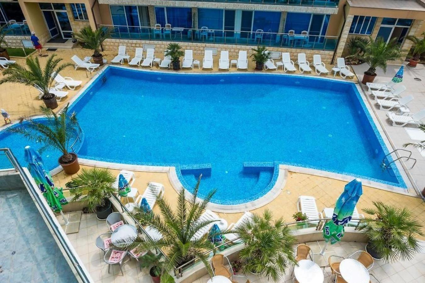 Family Hotel Gallery Sunny Beach Esterno foto