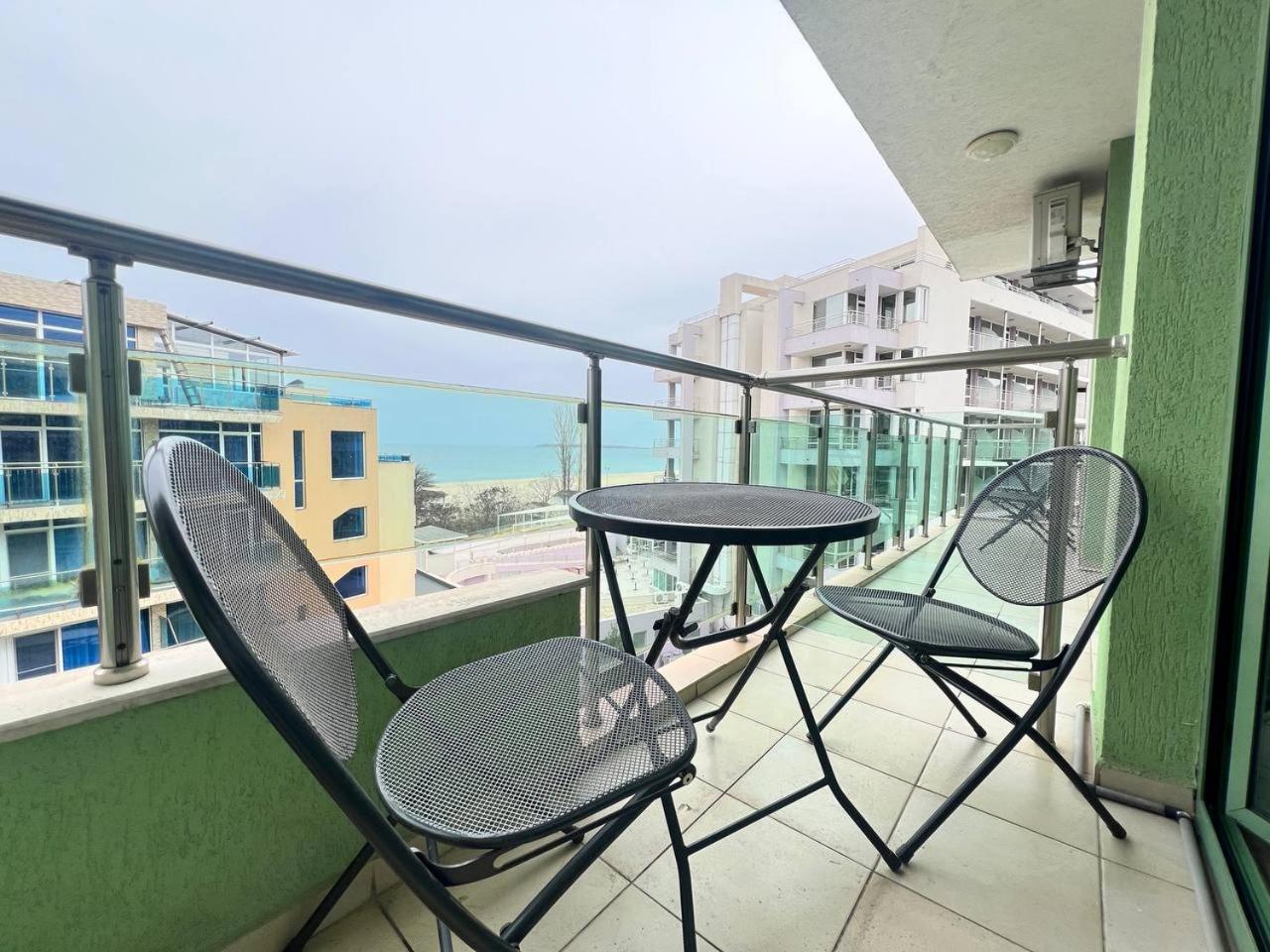 Family Hotel Gallery Sunny Beach Esterno foto