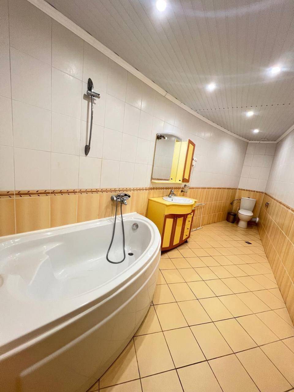 Family Hotel Gallery Sunny Beach Esterno foto